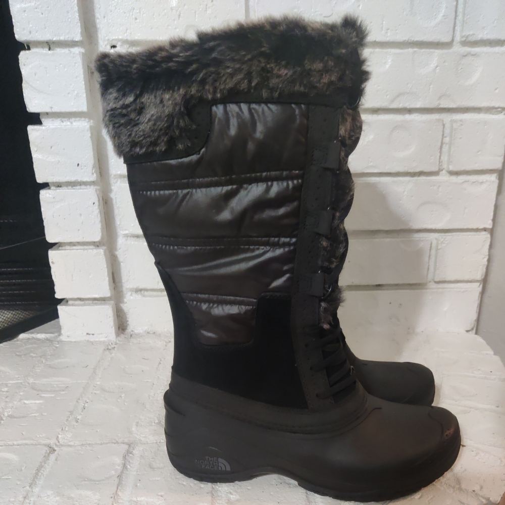 The North Face Nuptse Womens Boots Sz 6.5 Purna  Waterproof Winter Primaloft